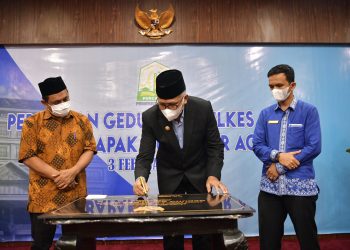 Gubernur Nova Resmikan Gedung Balai Pelatihan Kesehatan Aceh