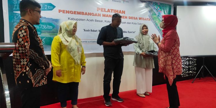 Dongkrak Perekonomian Masyarakat, 40 Pengelola Desa Wisata Ikuti Pelatihan Manajemen