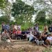 Pemuda Buket Pala Gotong Royong Bersihkan Lokasi Kuburan