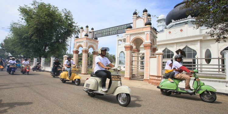 Komunitas Vespa Diharap Jadi Pilar untuk Promosikan Pariwisata dan Budaya Aceh