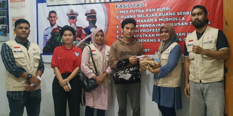 Wujudkan Asa Irfan, BFLF Lhokseumawe-AUT Antarkan anak Yatim Piatu Bimbel ke Medan