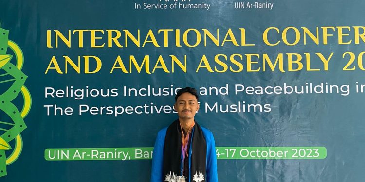 Ketua Dema FSH Sampaikan Orasi di Depan 150 Peserta dari 20 Negara Forum Konferensi Internasional