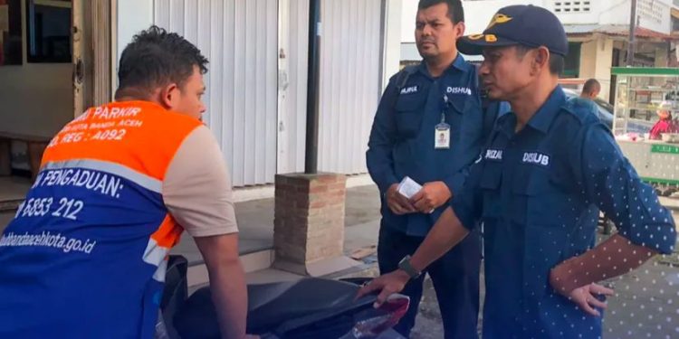 Tidak Patuh Aturan, Dishub Berikan Pembinaan pada Jukir