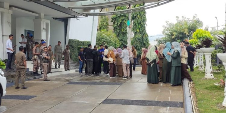 Terkait Status PPPK, Pegawai Pemko Banda Aceh Audiensi Bersama Pj Wali Kota