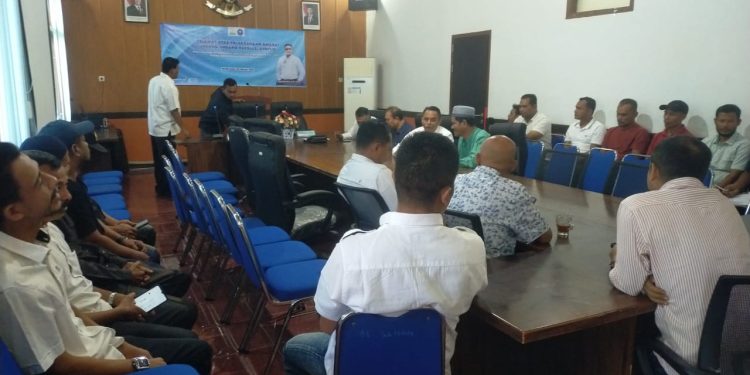 Ketua BRA Serahkan SK untuk Satuan Pelaksana Serta Deputi