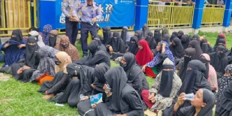 Koalisi Masyarakat Sipil Tanggapi Penanganan 93 Pengungsi Rohingya