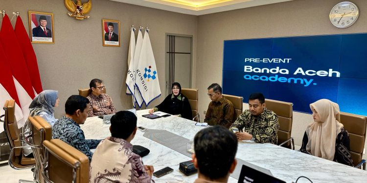 Bertemu Wamen Komdigi, Illiza Minta Dukungan Pembangunan Banda Aceh Academy