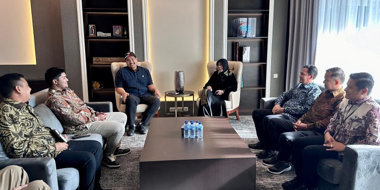 Wali Kota Banda Aceh Temui Menpora, Bahas Pengembangan Kepemudaan dan Olahraga