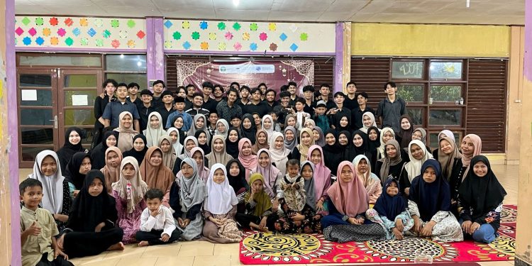 EDSA Gelar Iftar Charity di Panti Asuhan YAKESMA
