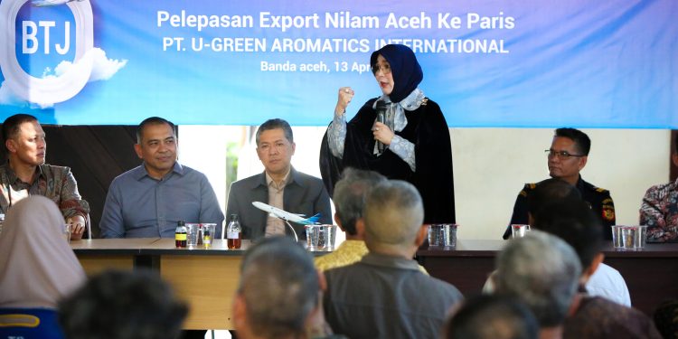 Nilam Aceh Tembus Pasar Eropa, Wali Kota Banda Aceh Lepas Ekspor ke Perancis