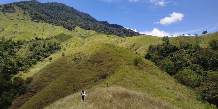 Bukit Siron, Referensi Destinasi Hari Libur