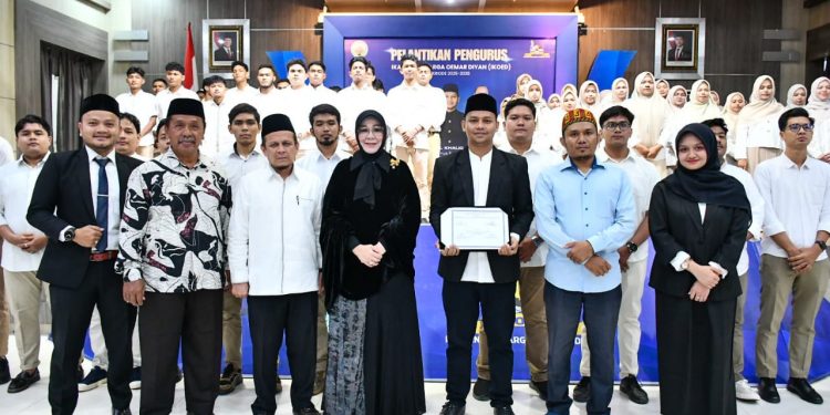 Lantik Pengurus IkOed 2025-2028, Illiza : Ini Semangat Baru