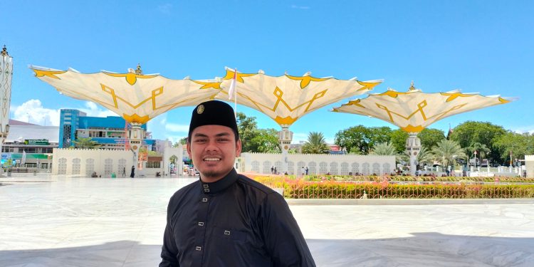 Kejujuran Membawa ke Surga, Dusta Menuntun ke Neraka