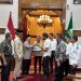 Mualem Serahkan Usulan Pembangunan Terowongan Geurutee ke Menteri PPN/Bappenas