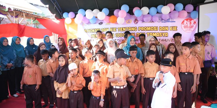 Ketua Staf Ahli TP-PKK Aceh Hadiri Peringatan Hari Anak Nasional 2025 di SLB