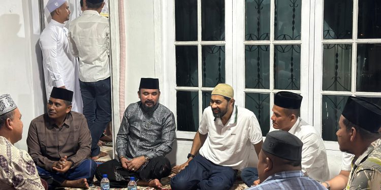 Gubernur Aceh Mualem Takziah ke Rumah Duka Ibunda Bupati Aceh Timur