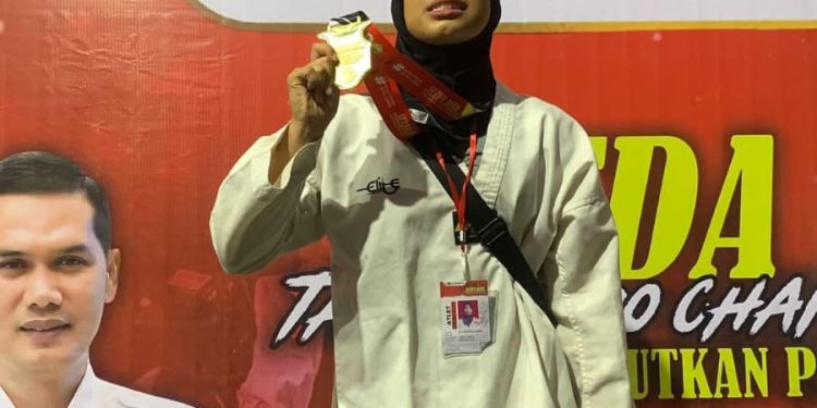 Masyitah Sumbang Emas untuk Aceh Besar di Kejuaraan SETDA Aceh Taekwondo Championship 2025