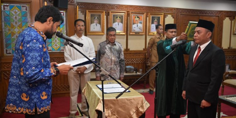 Mualem Lantik Wakil Kepala BPKS Periode 2025-2030