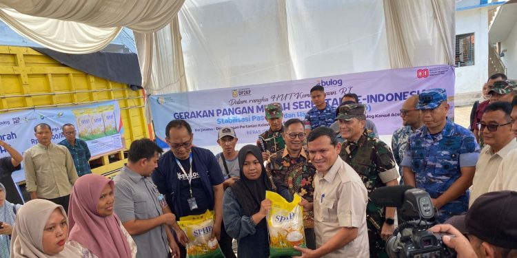 Sebanyak 20 Ton Beras SPHP Terjual pada GPM Serentak di Kota Banda Aceh