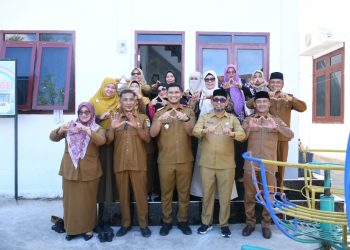 Perkuat Program Wajib Belajar 13 Tahun, Afdhal Kunjungi Rumah Anak Tidak Sekolah