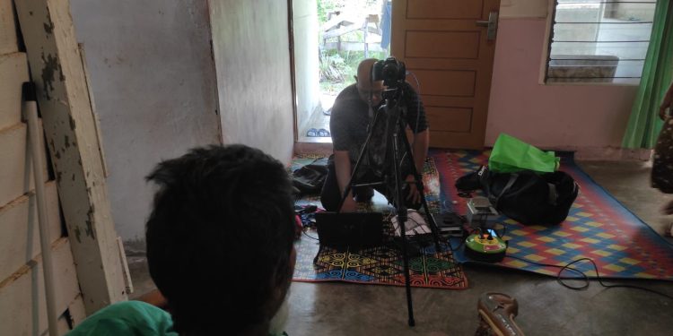Disdukcapil Jemput Bola Ke Rumah Warga