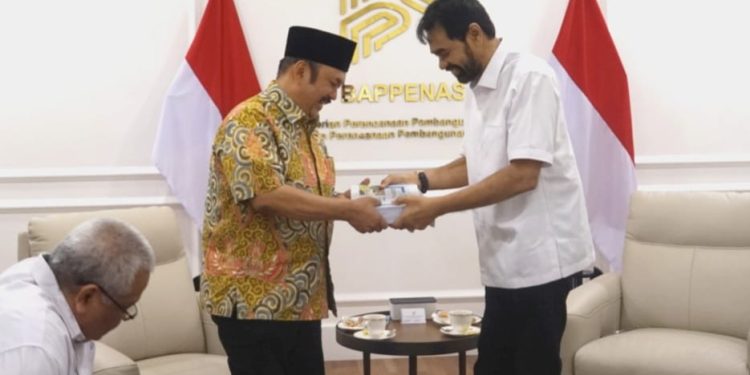 Muzakir Manaf Minta Dukungan Pembangunan Terowongan Geurutee Kepada Menteri PPN
