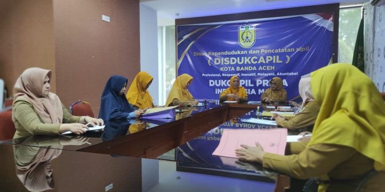 Tingkatkan Kepemilikan KIA, Disdukcapil Lanjutkan Kerjasama dengan 10 PAUD dan TK Se-Kecamatan Kuta Raja
