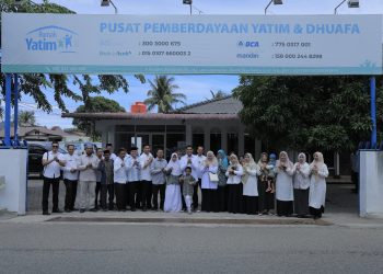 Penuh Haru, Wakil Wali Kota Antar Langsung Anak Yatim ke Yayasan