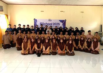 UKM IECLOP Politeknik Negeri Lhokseumawe Dekatkan Bahasa Inggris ke Sekolah Lewat IESCHOOL