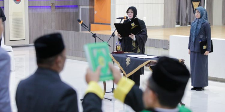 Illiza Lantik 17 Pejabat Tinggi Pratama